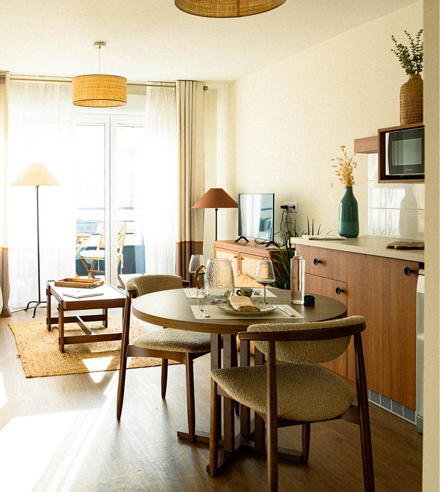 Studio Barbara – une élégante signature Casa Barbara, sublimée par une décoration raffinée et contemporaine. Studio Barbara – une élégante signature Casa Barbara, sublimée par une décoration raffinée et contemporaine.